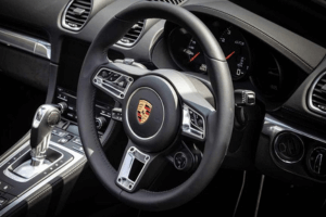 Porsche 718 Boxster Interior